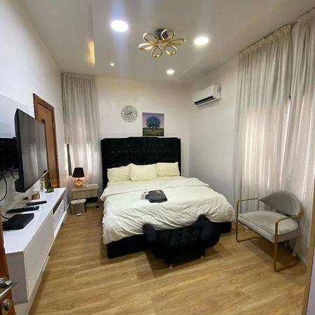 2-Bedroom Furnished Apartment - Lekki 라고스 외부 사진